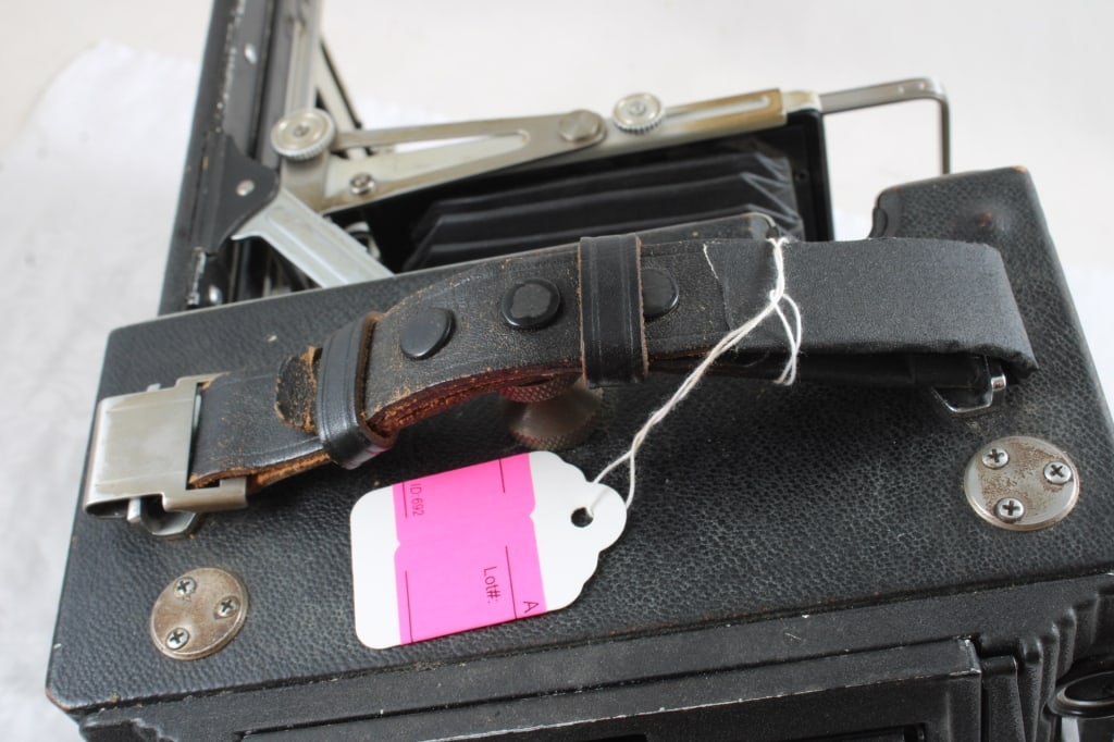 Graflex Graphic Speed 4x5 View Camera with - 7