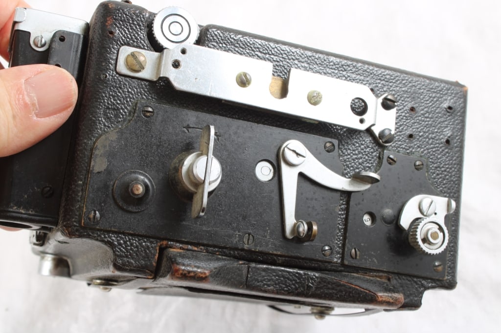 Folmer Graflex Speed Graphic 2x3 View Camera - 14