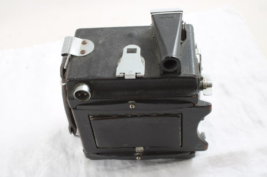 Folmer Graflex Speed Graphic 2x3 View Camera - 15