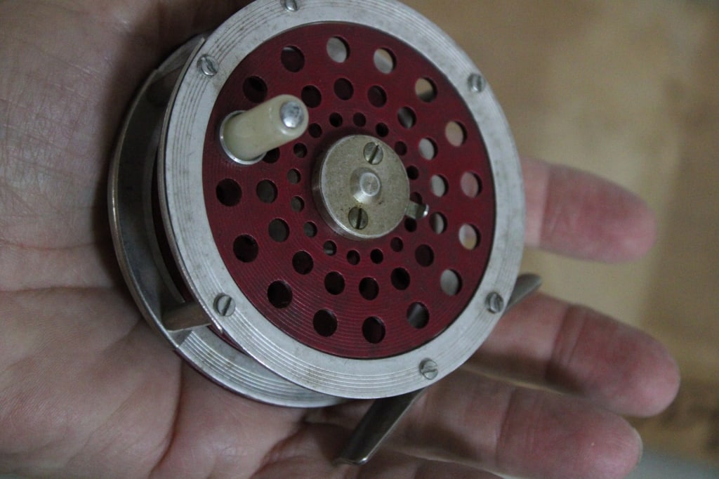 Courtland Pro-Crest 1-621-1 8ft Fly Rod Reel w/box - 5