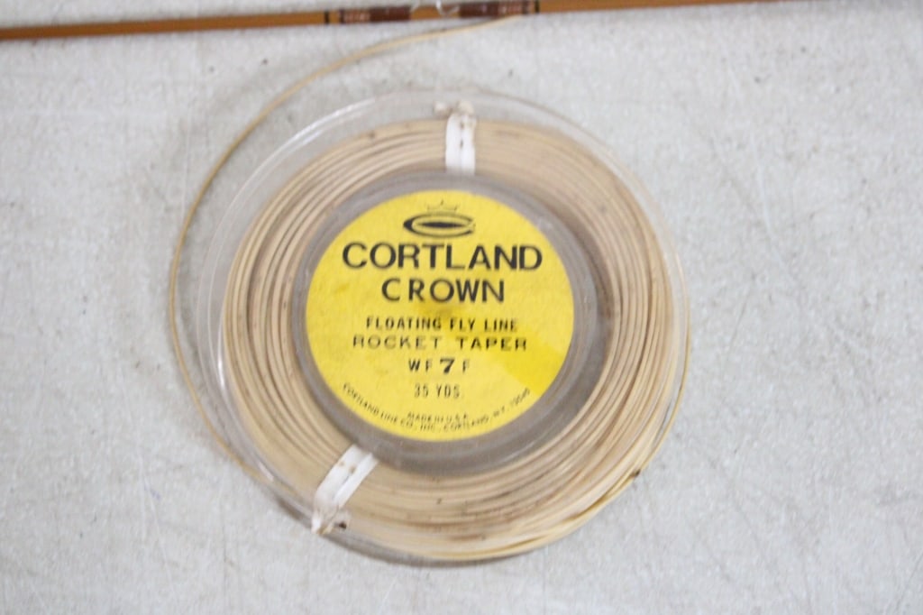 Courtland Pro-Crest 1-621-1 8ft Fly Rod Reel w/box - 7