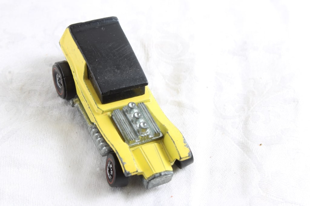 Hot Wheel Redline Bug Eye & Revvers Cars - 5