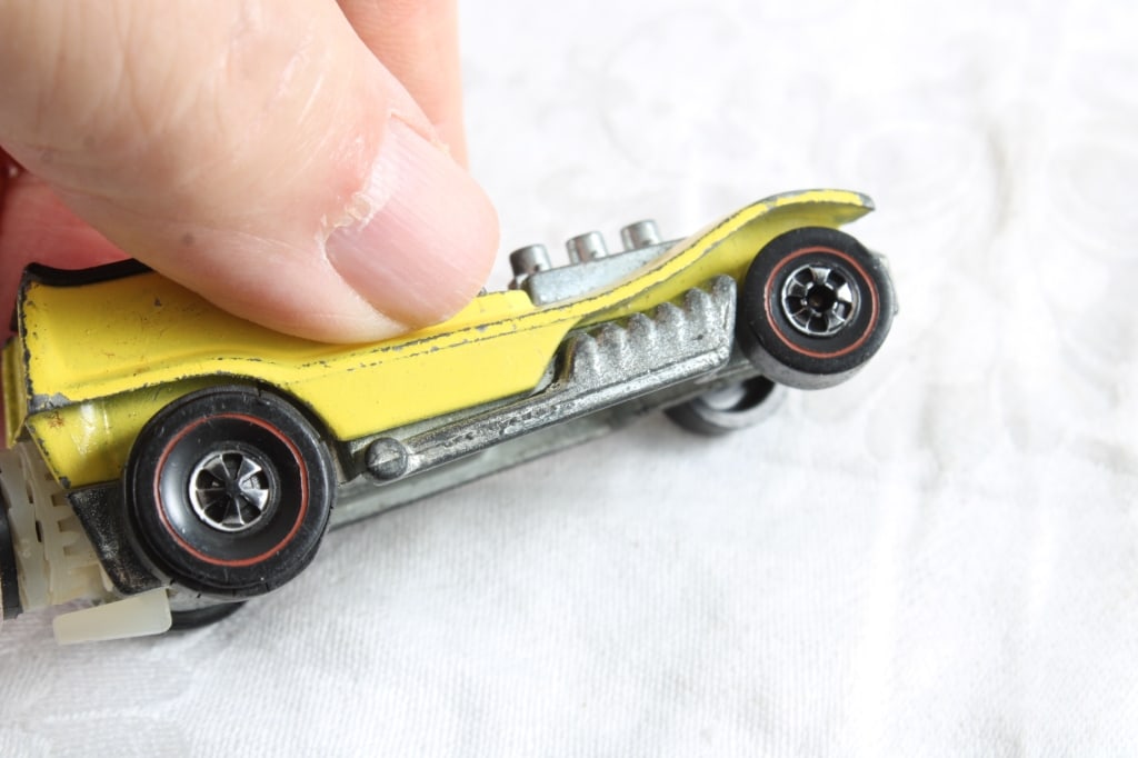 Hot Wheel Redline Bug Eye & Revvers Cars - 6