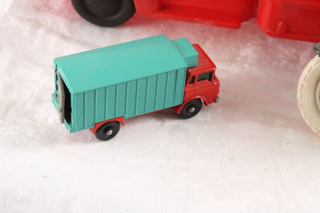 Auburn Rubber Motorcycle and Other Toy Cars - 12