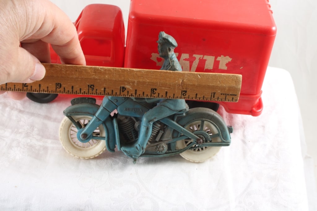 Auburn Rubber Motorcycle and Other Toy Cars - 16