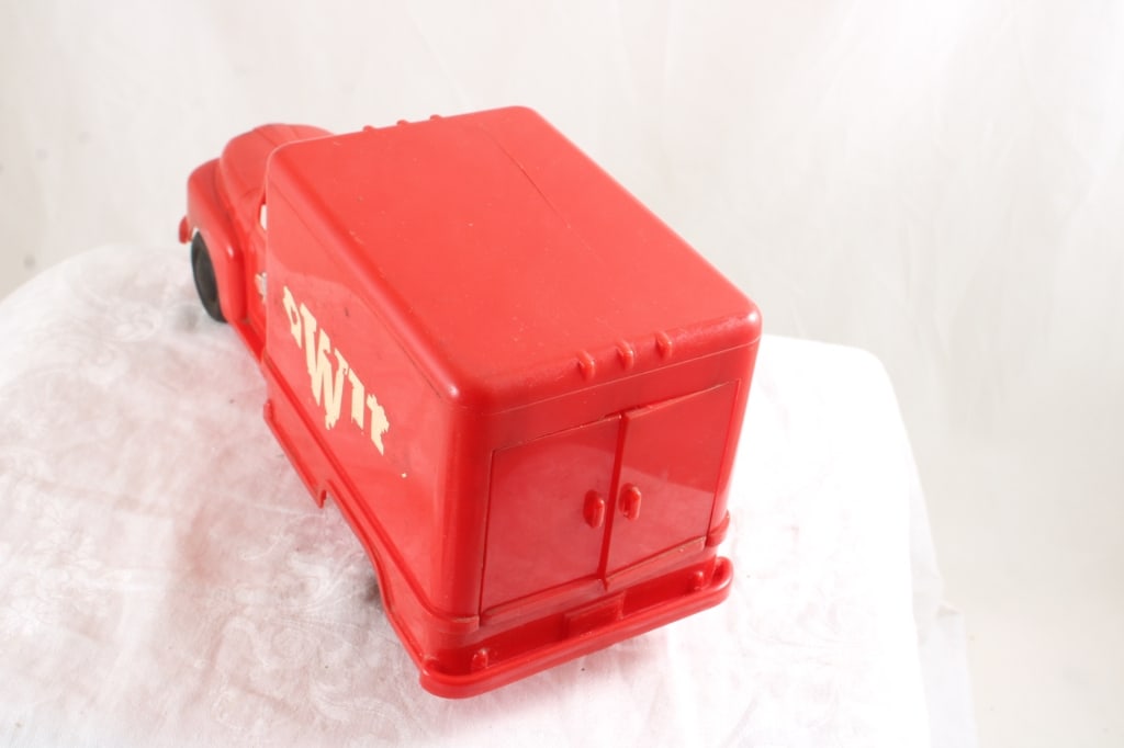 Auburn Rubber Motorcycle and Other Toy Cars - 18
