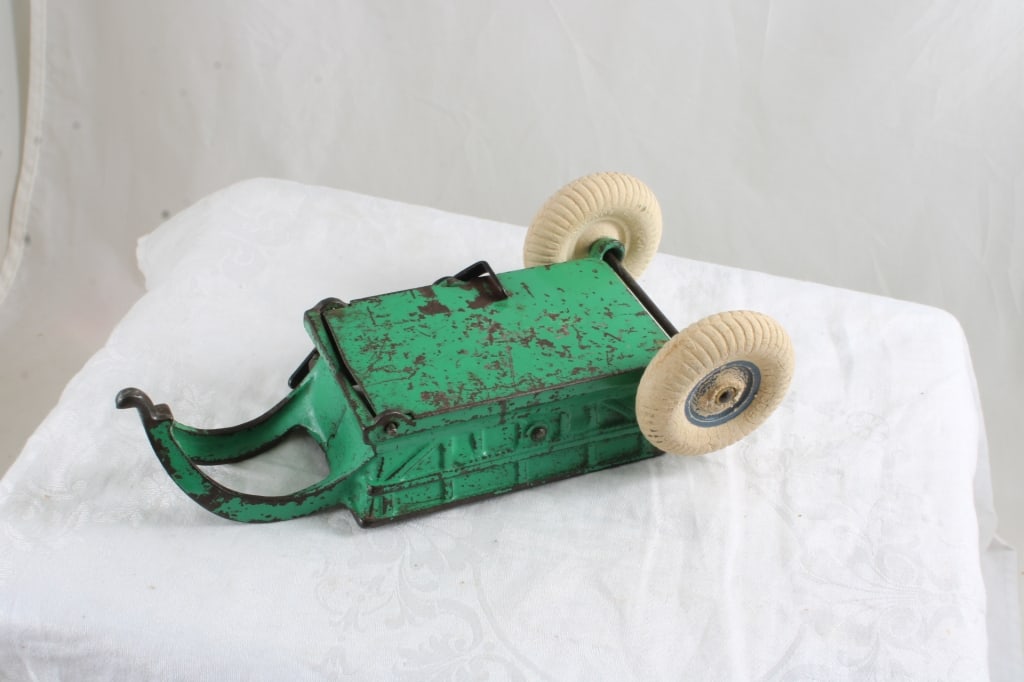 Arcade Cast Iron Dump Spreader Balloon Tires - 3