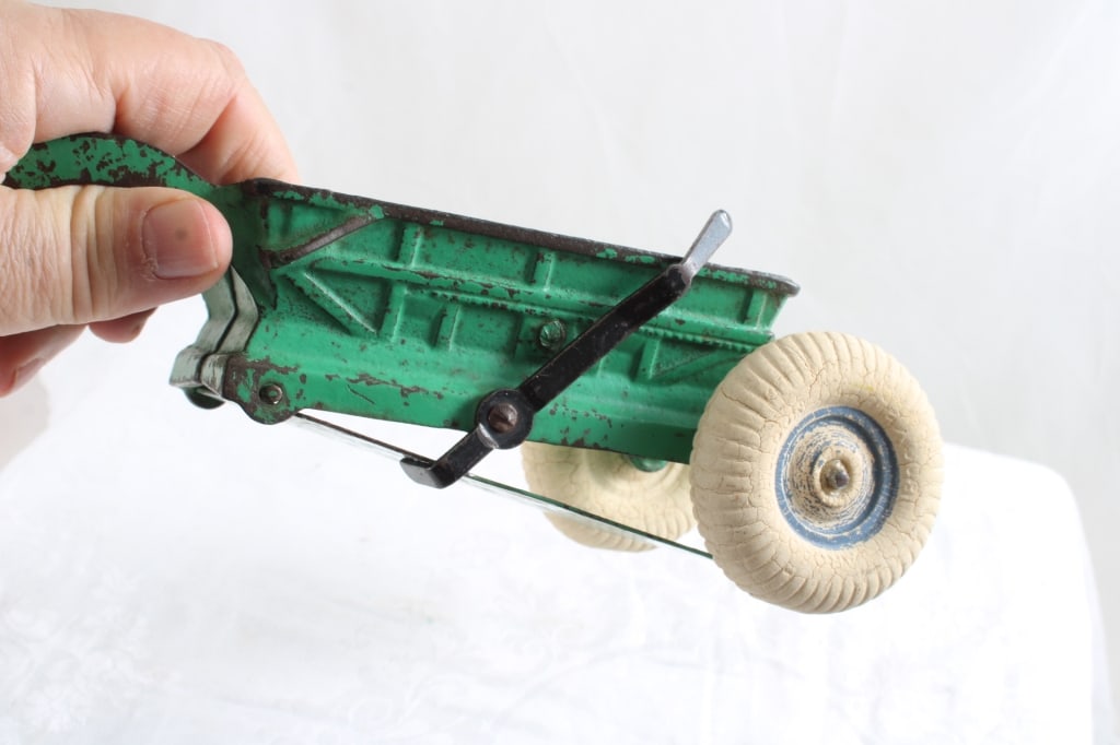 Arcade Cast Iron Dump Spreader Balloon Tires - 9