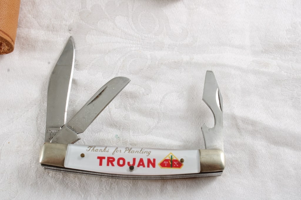 Trojan Seeds Adv. Pocket Knife, Buck #110A Knife - 2