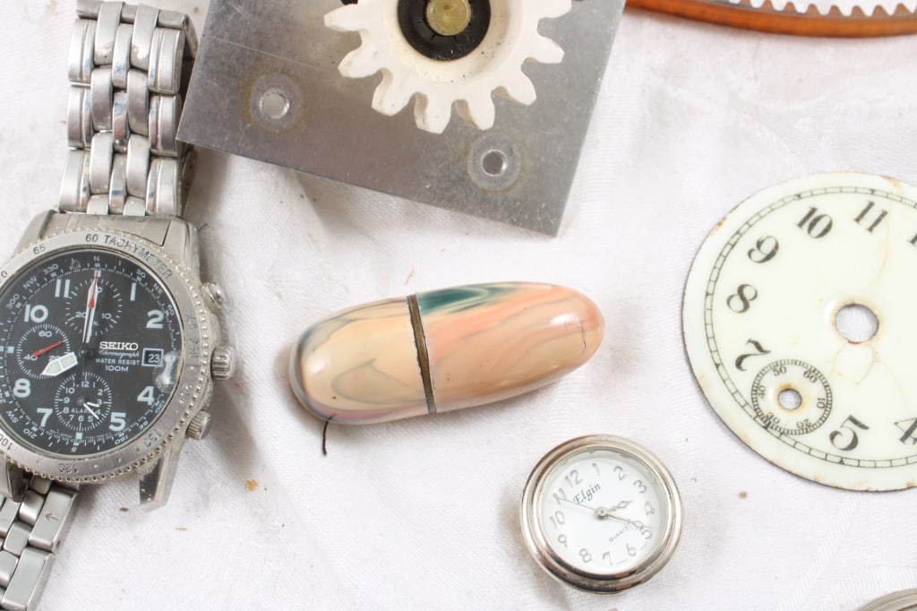 GPS, Watches, Clock Parts, Purse Sewing Kit - 10