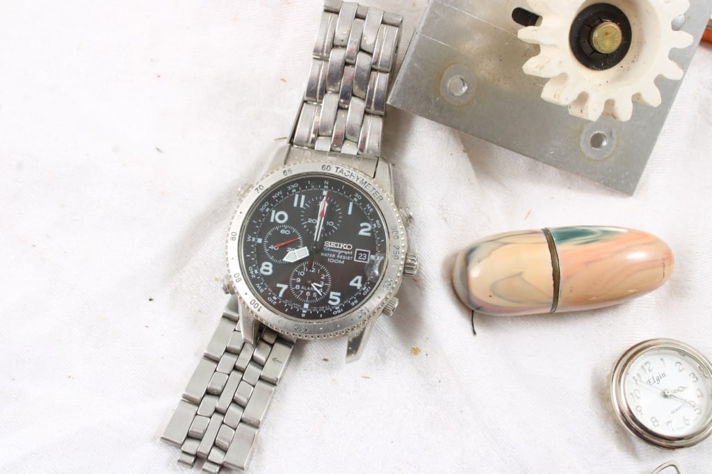 GPS, Watches, Clock Parts, Purse Sewing Kit - 7