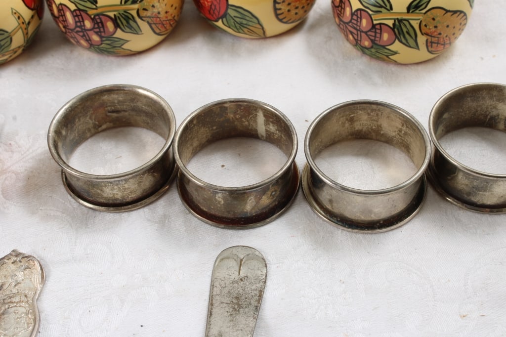Napkin Rings, 8 Rogers Silver Plate State Spoons - 15