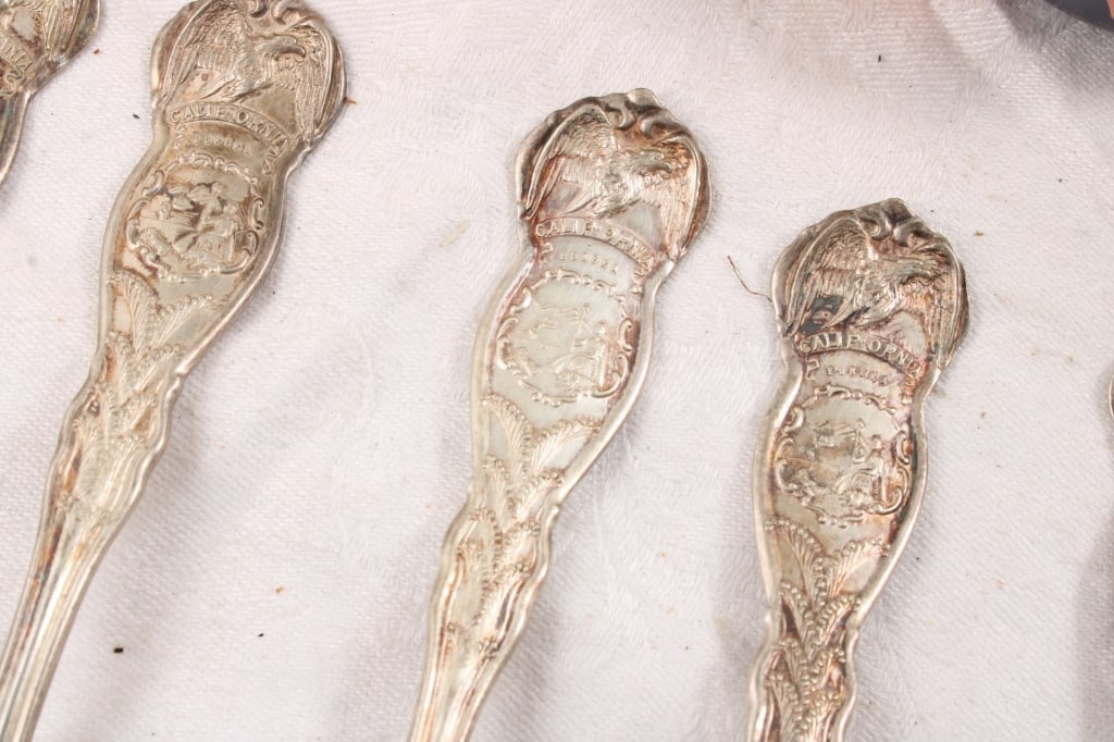 Napkin Rings, 8 Rogers Silver Plate State Spoons - 5