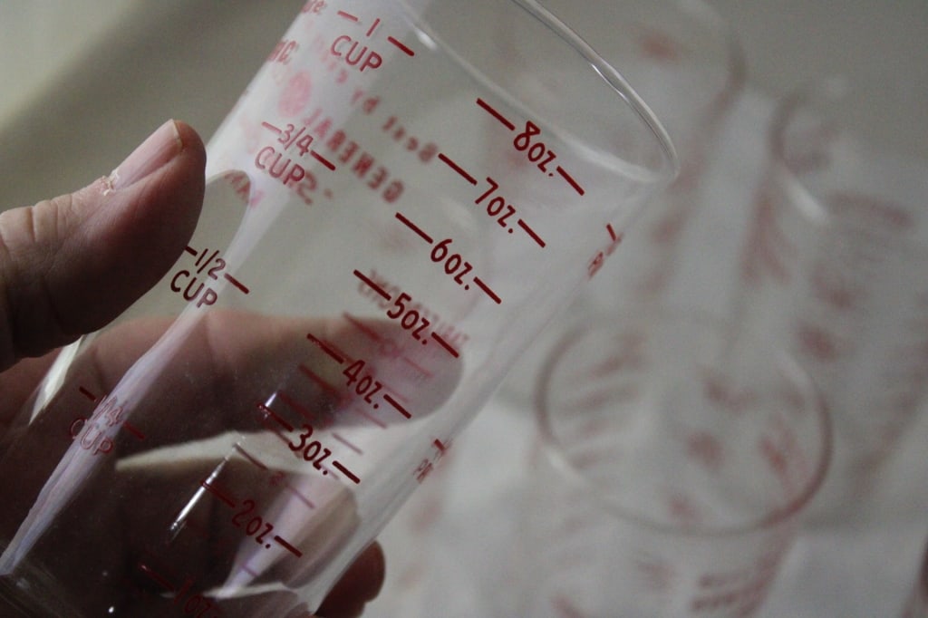 13 GE Cooking Range Advertising Measuring Glasses - 5
