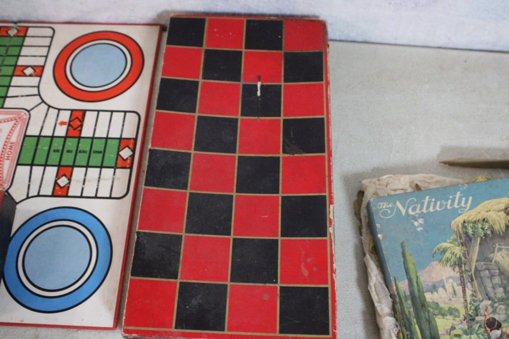 Antique & Vintage Games/Crafts - 19