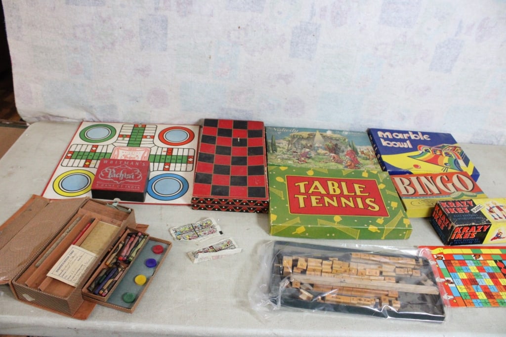 Antique & Vintage Games/Crafts (1 of 20)