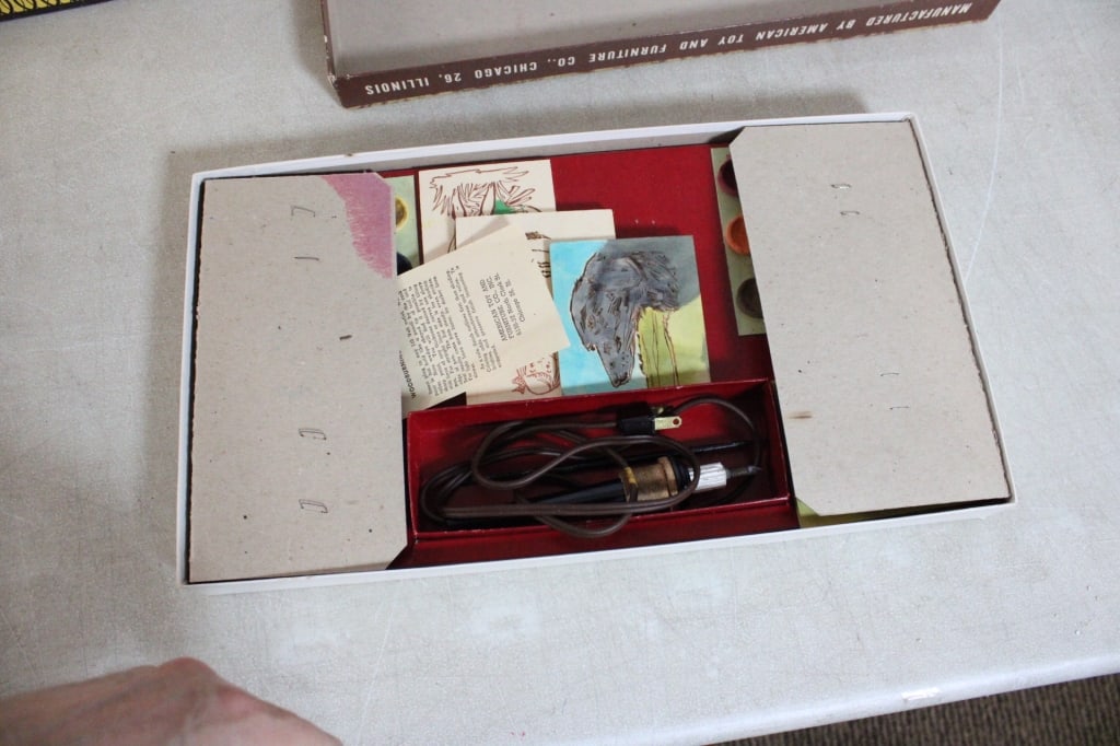 5 1950's Toys and Puzzles - 10