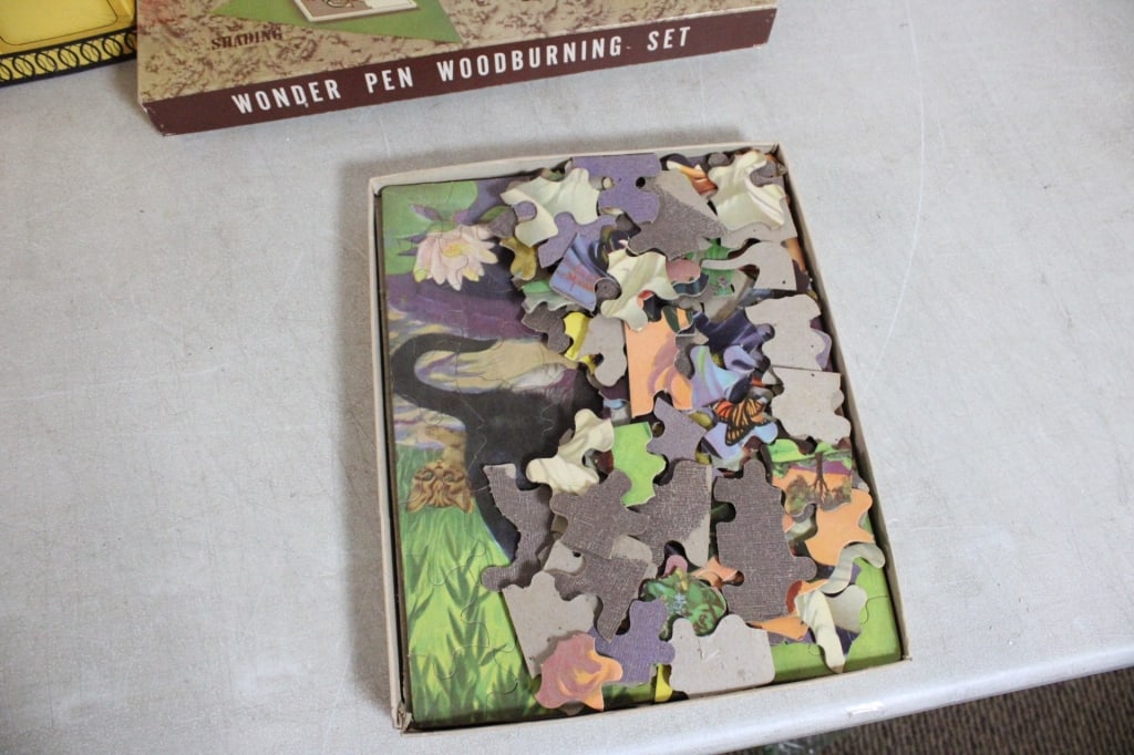5 1950's Toys and Puzzles - 8