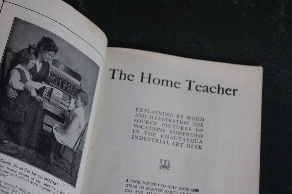 1903 Lewis Meyers The Home Teacher Desk - 7