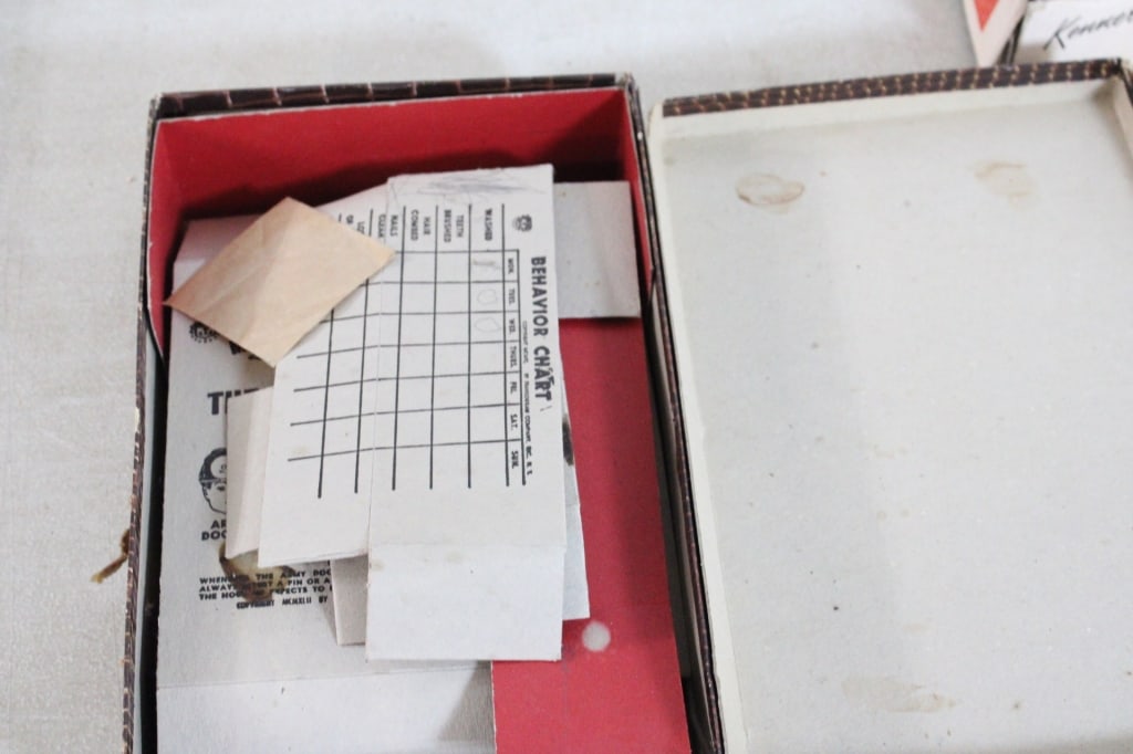 1962 Kenner's Build a Home Set #15 & Other Games - 6
