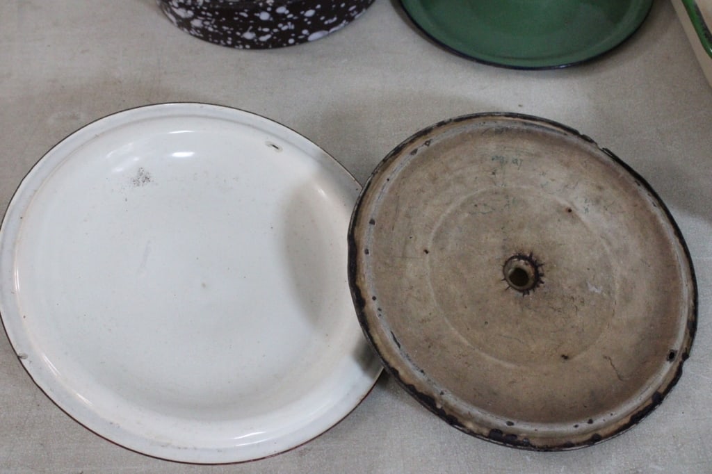 Vintage Enamelware - 4