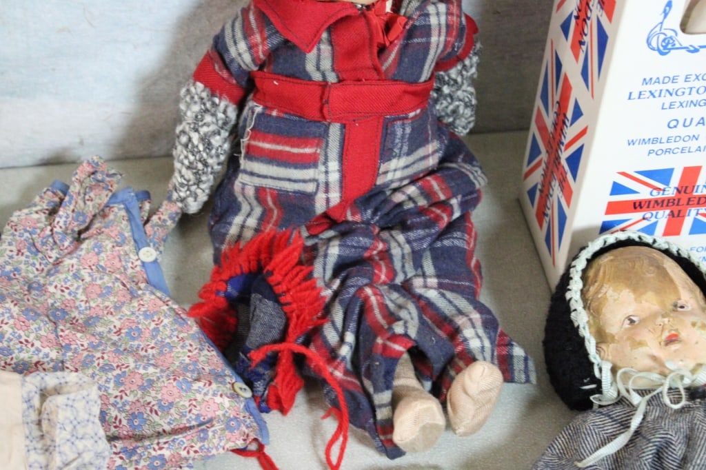 Antique & Modern Dolls & Doll Clothes - 5
