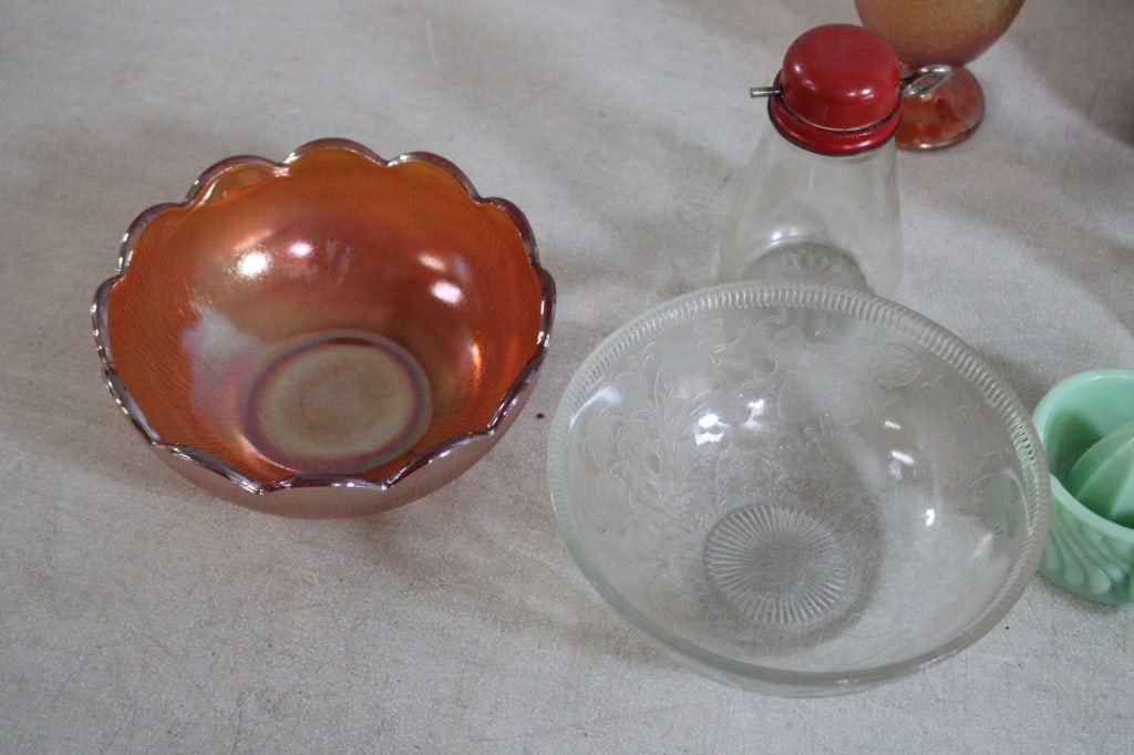 Uranium, Jadeite, Carnival Glass, Lamp Shades - 2