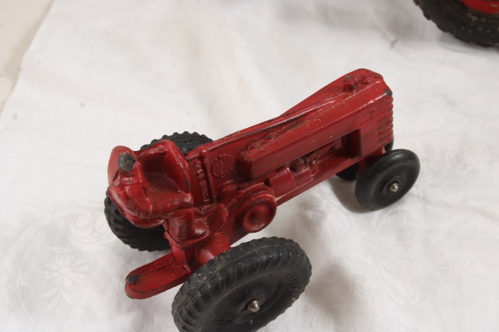 3 Tractors and Dump Truck Cast Iron Arcade, Auburn - 3