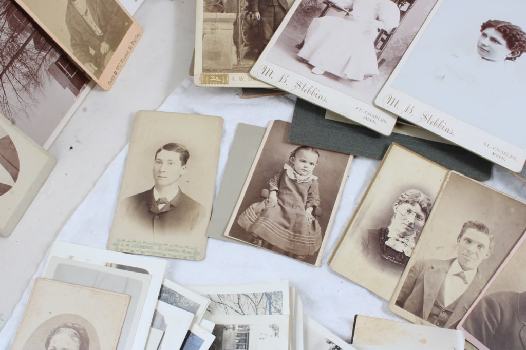 100+ B&W Photos, Postcards, CDVs, Cabinet Cards - 20