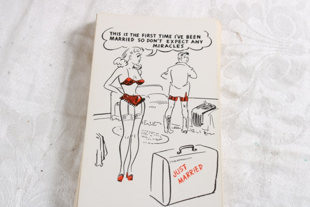Jack Sprat Full Body Box with Adult Novelty Cards - 3