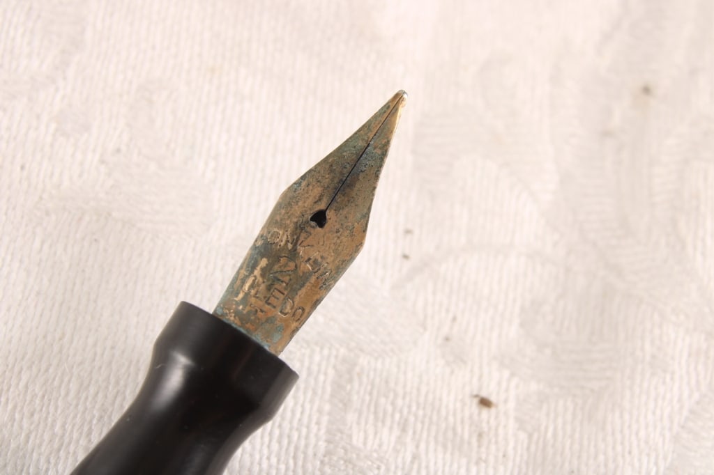 Conklin Fountain Filler Fountain Pen in Box - 11