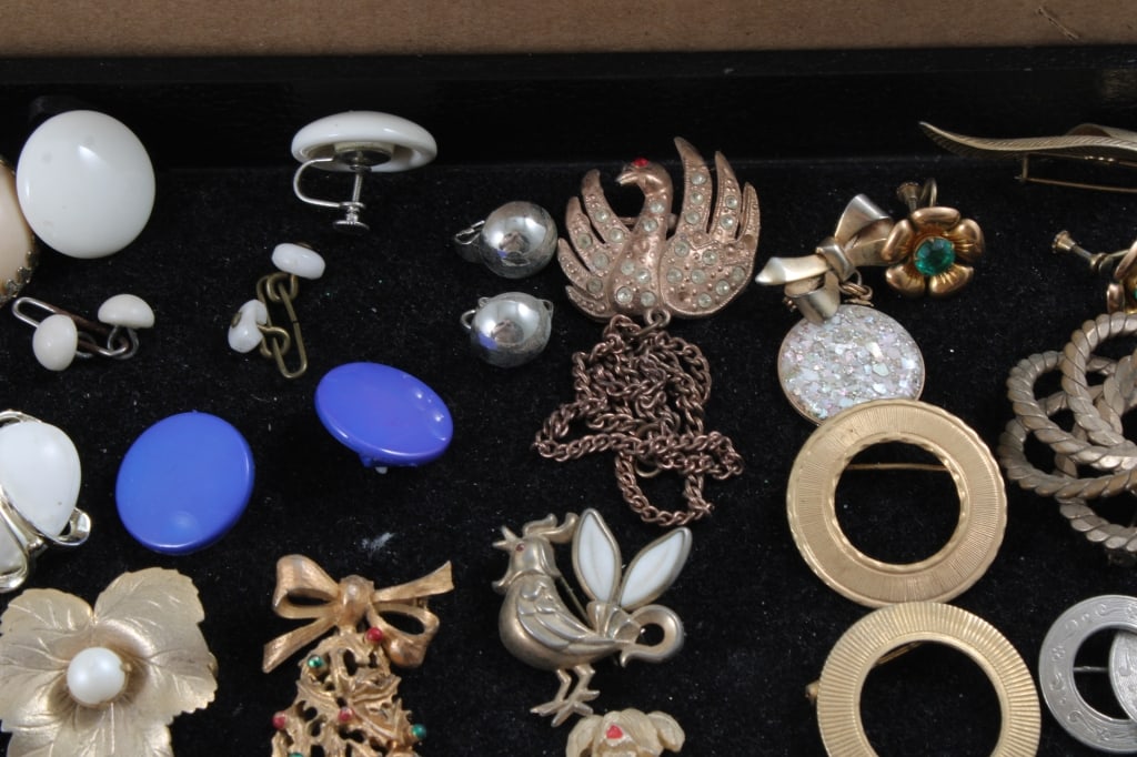 Costume Jewelry - 5