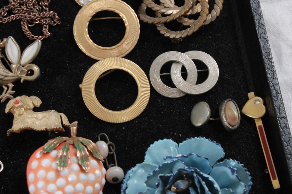 Costume Jewelry - 8