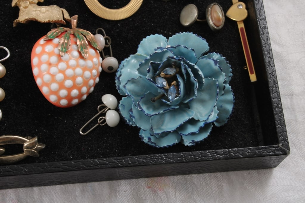 Costume Jewelry - 9