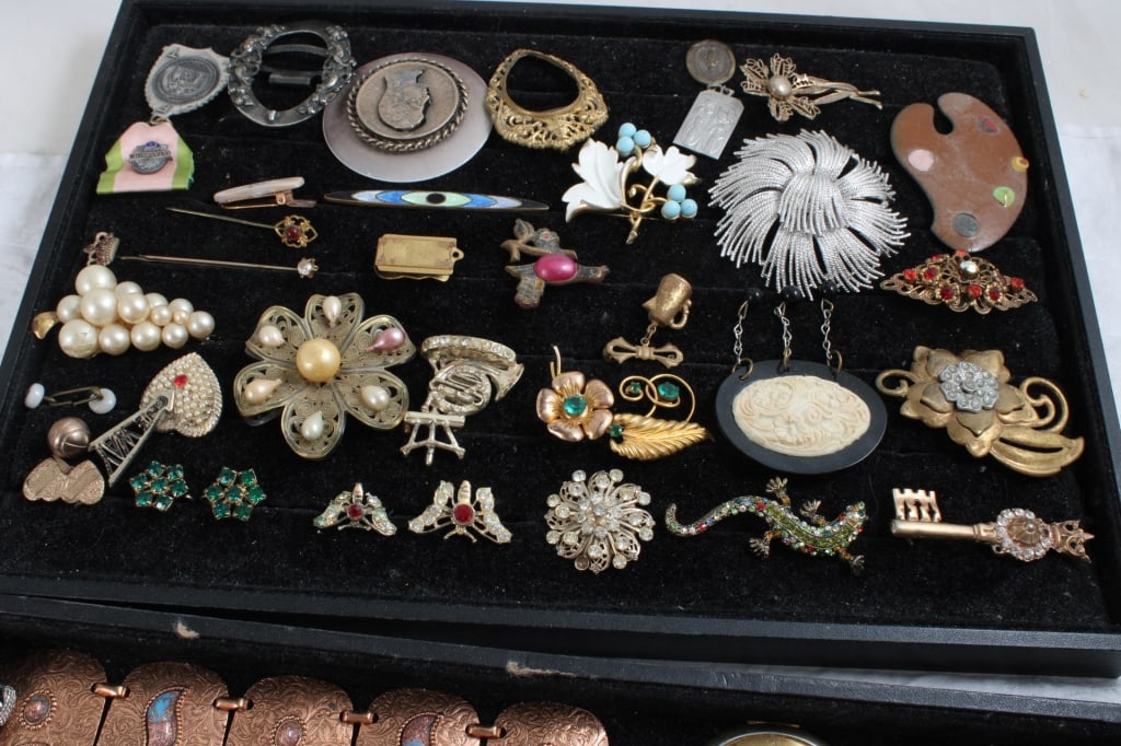 Costume Jewelry - 13
