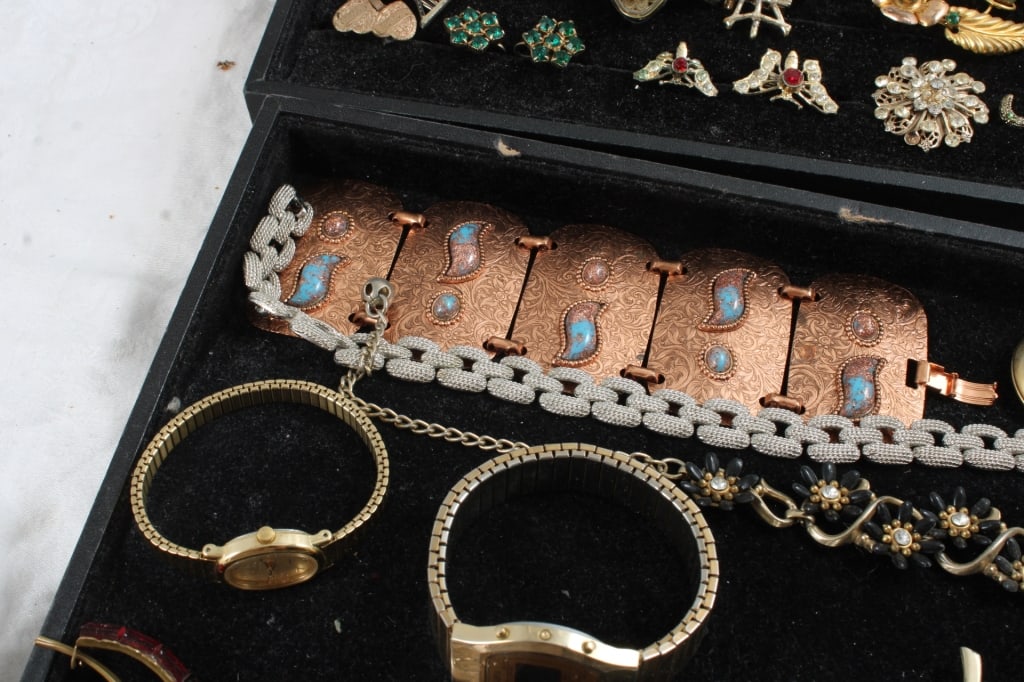 Costume Jewelry - 9