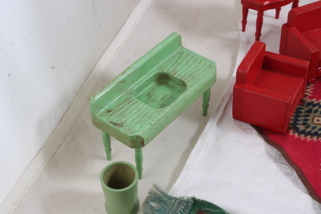 Wood Dollhouse Furniture, Tobacco Cloth Rugs - 3