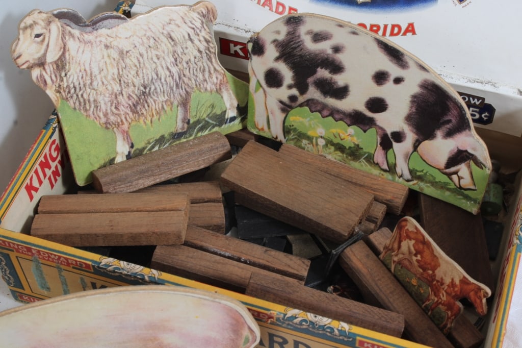 Farm Animals and Buildings to Build - 4