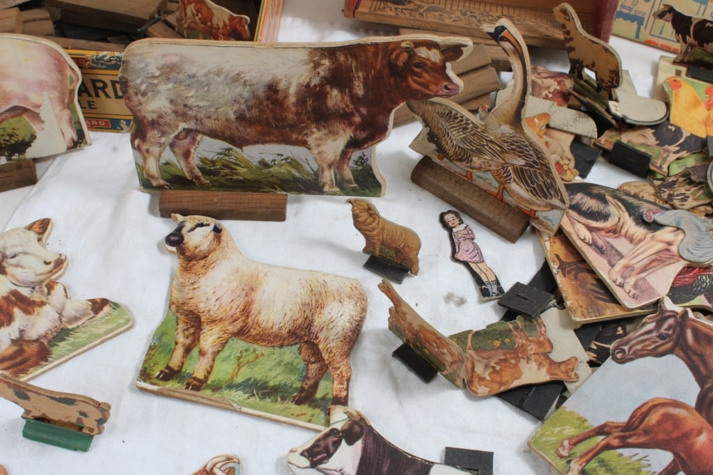 Farm Animals and Buildings to Build - 6