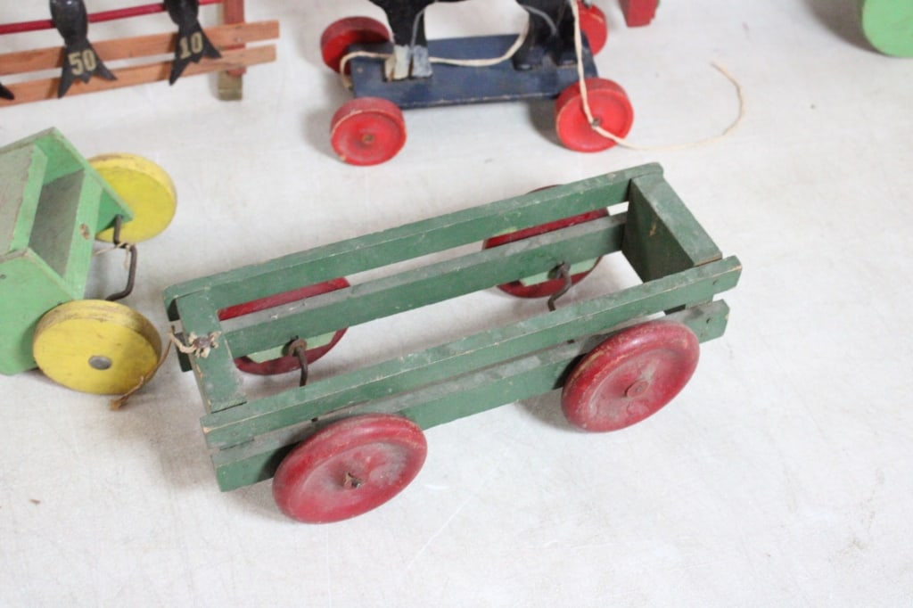 Wooden Pull Toys and More - 10