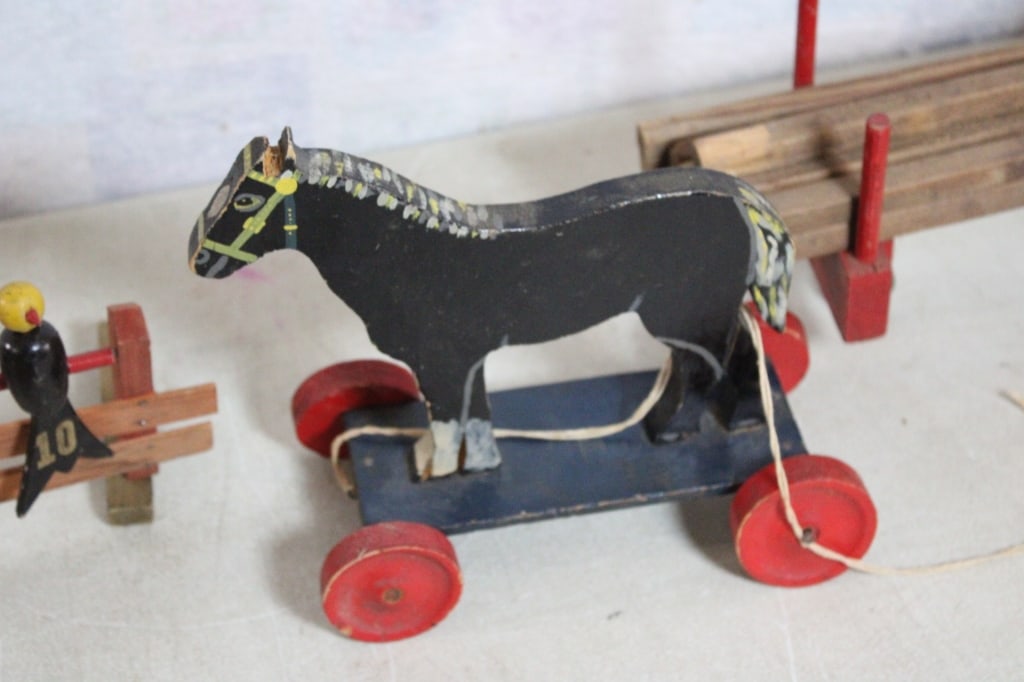 Wooden Pull Toys and More - 11