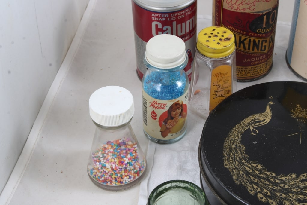 Advertising Tins, Bottles and More - 4
