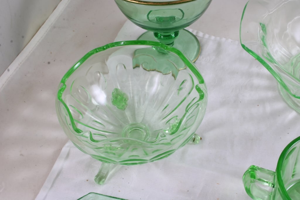 Uranium Glass Sugar Creamer Bowls Plates - 7