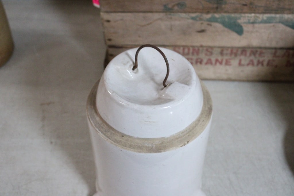 3 Stoneware Chicken Feeders & Advertising Crate - 10