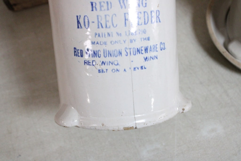 3 Stoneware Chicken Feeders & Advertising Crate - 7