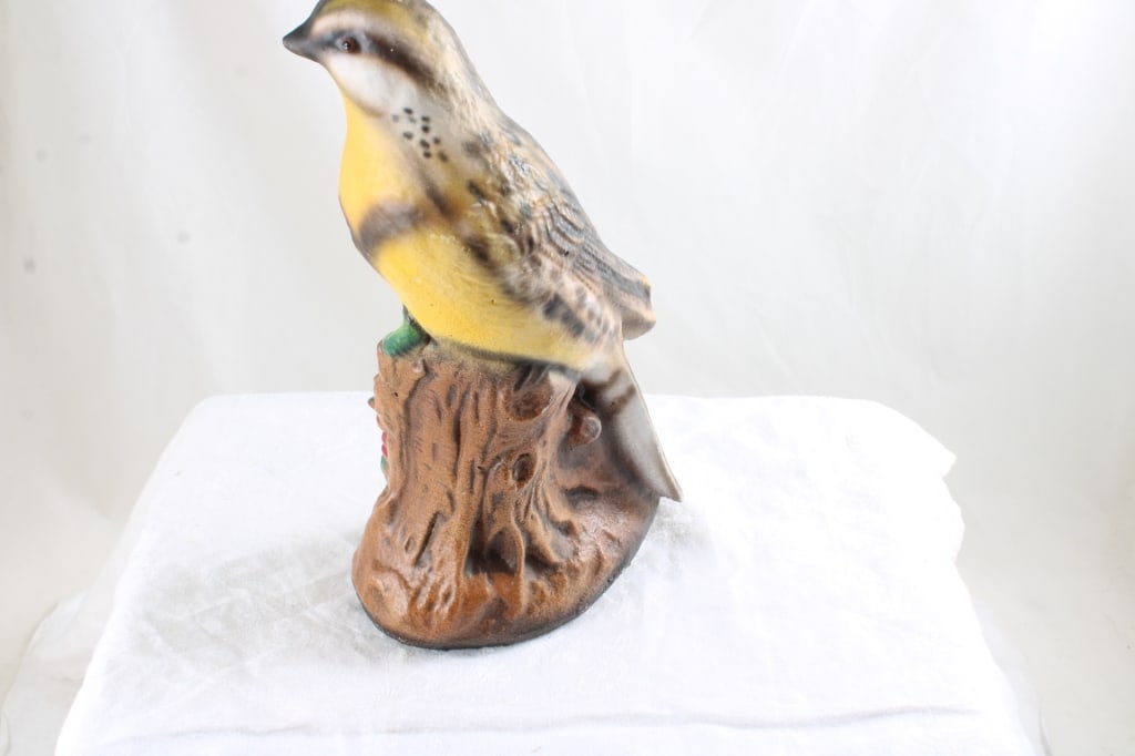 Meadowlark Garden Statue, Arkansas Mascot Figurine - 12