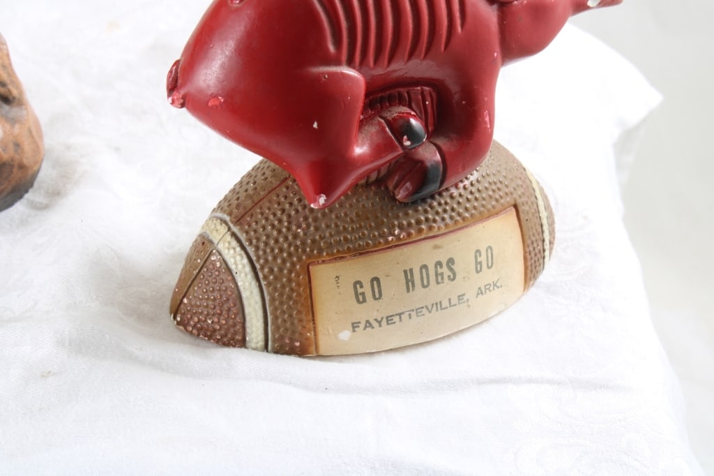 Meadowlark Garden Statue, Arkansas Mascot Figurine - 6