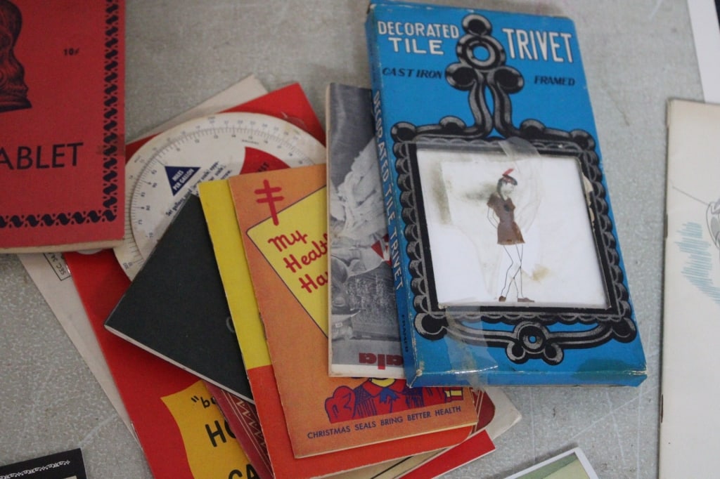 Aladdin Wick Cleaner, Will Rogers & Other Ephemera - 13