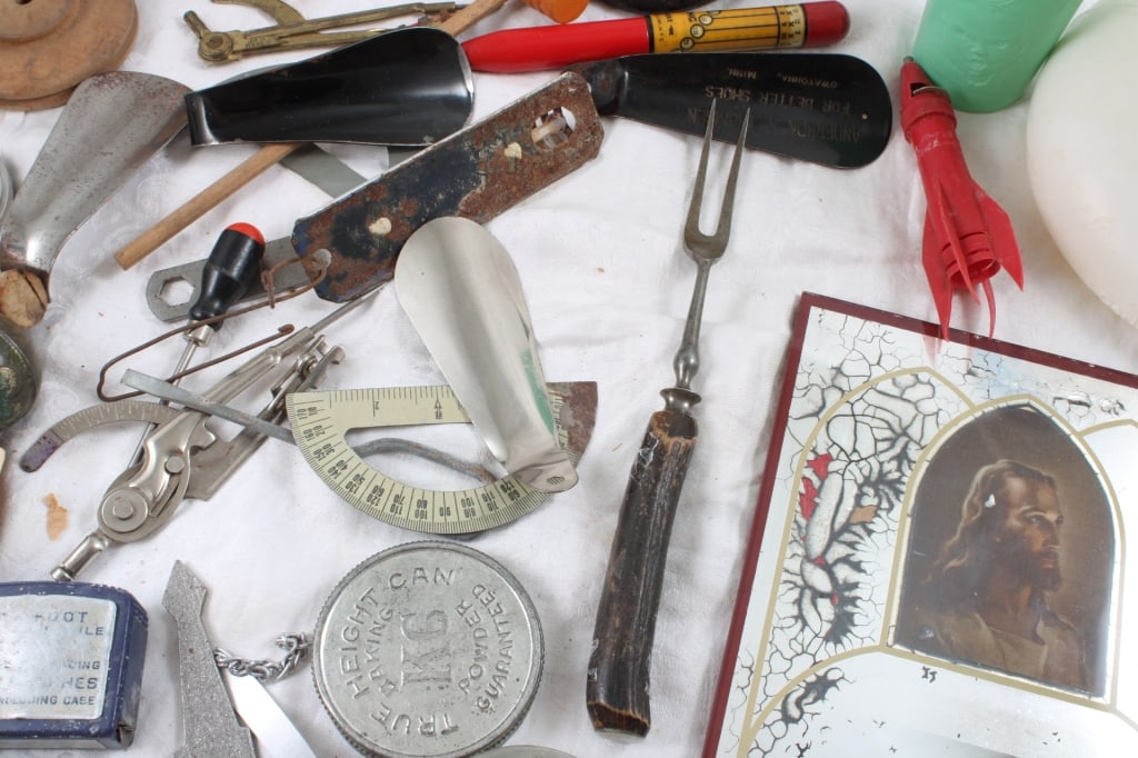 WW2 Cash Market Mirror, Gerber Cup & Duck More - 8