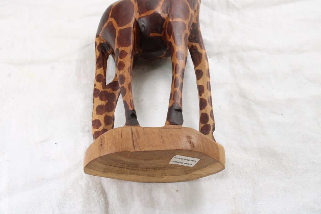 4 Porcelain & Wooden Giraffe Figures - 16